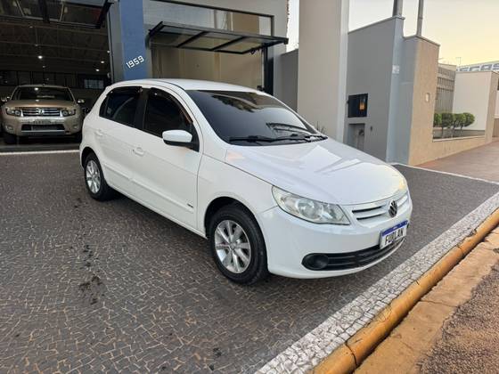 VOLKSWAGEN GOL 1.0 MI 8V FLEX 4P MANUAL G.V VOLKSWAGEN GOL 1.0 MI 8V FLEX 4P MANUAL G.V
